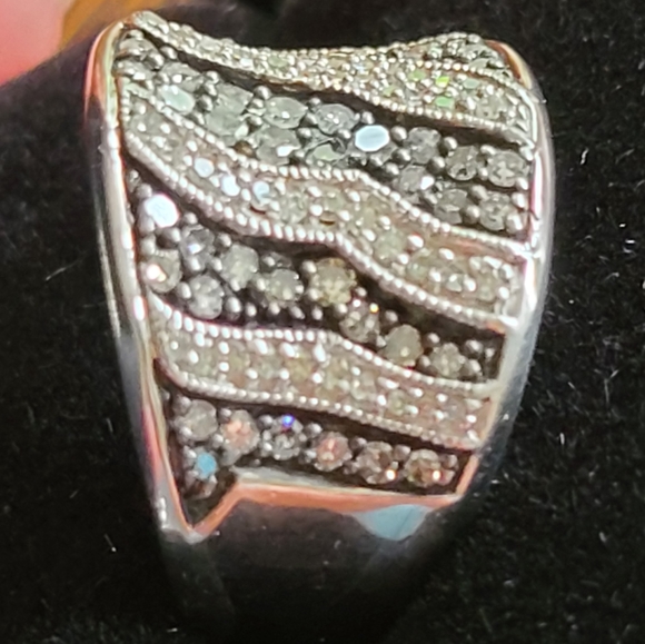 925 Sterling Silver Zebra Pattern ring - Picture 9 of 11